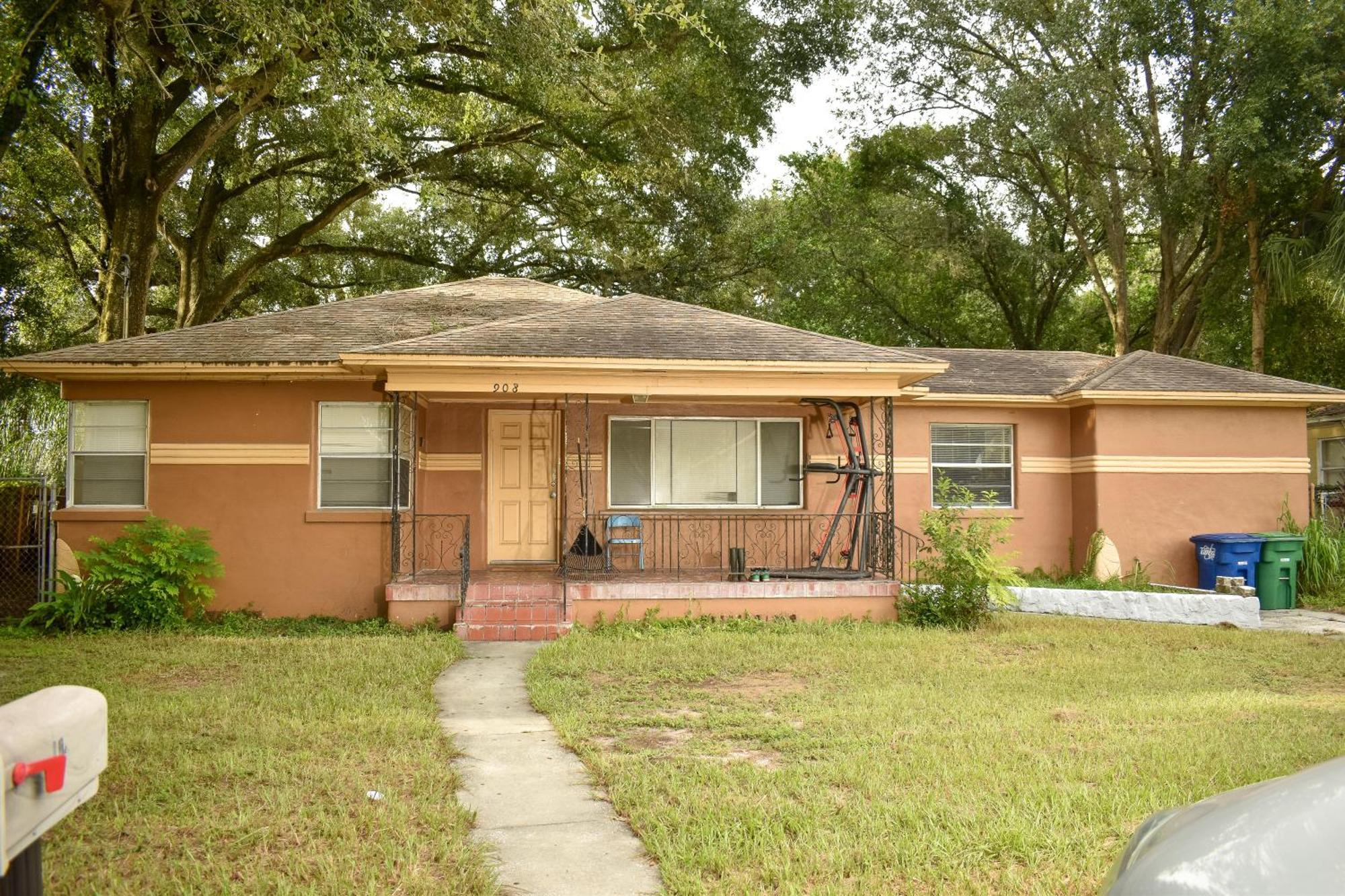 The Midtown Stay Tampa Exterior photo
